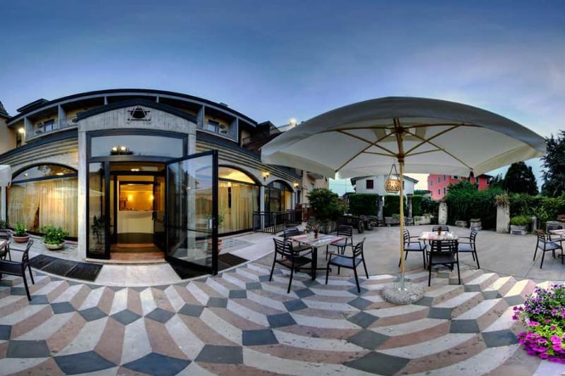 Hotel Postumia Dossobuono Exteriér fotografie