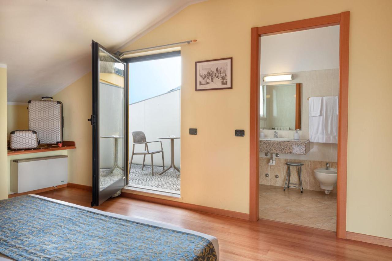 Hotel Postumia Dossobuono Exteriér fotografie