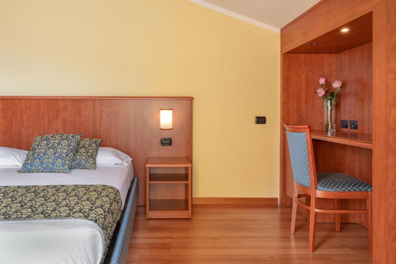 Hotel Postumia Dossobuono Exteriér fotografie