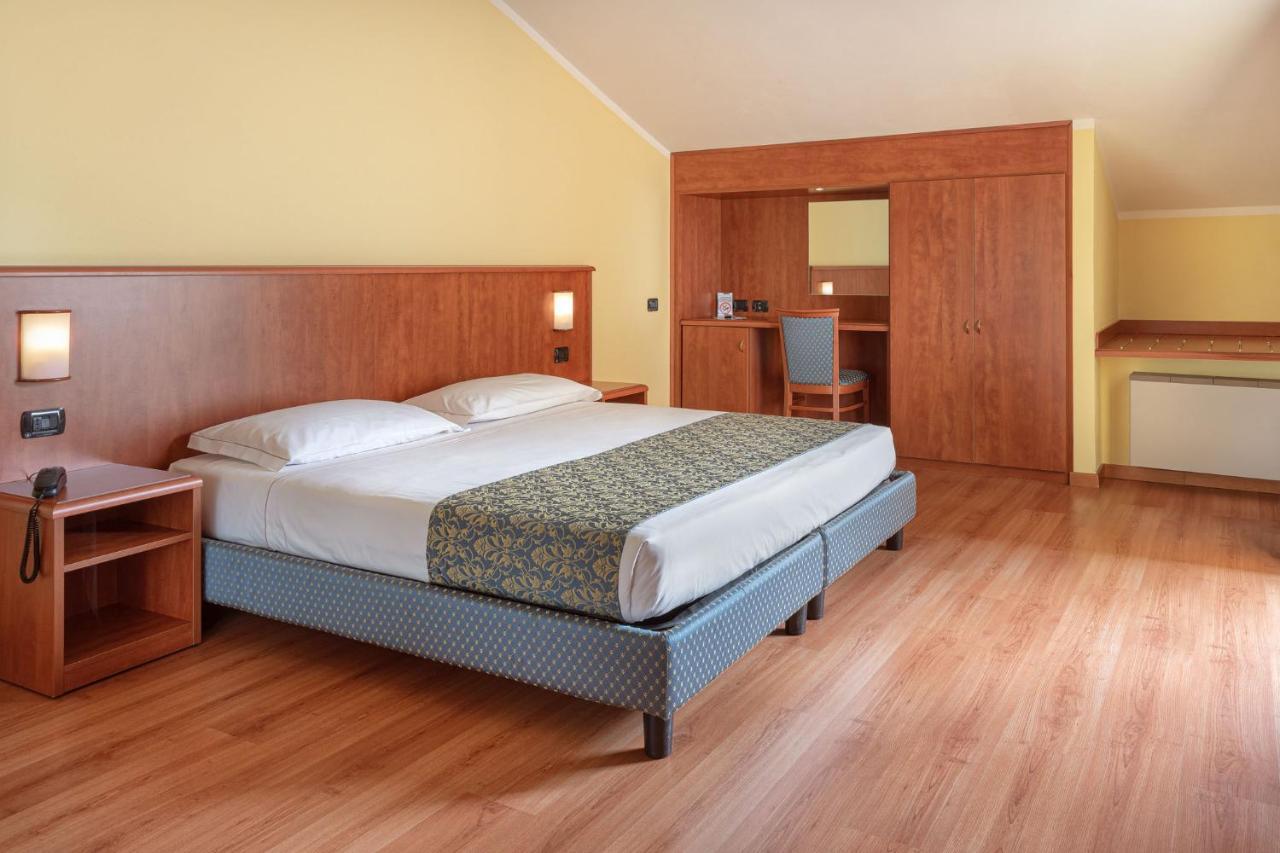 Hotel Postumia Dossobuono Exteriér fotografie