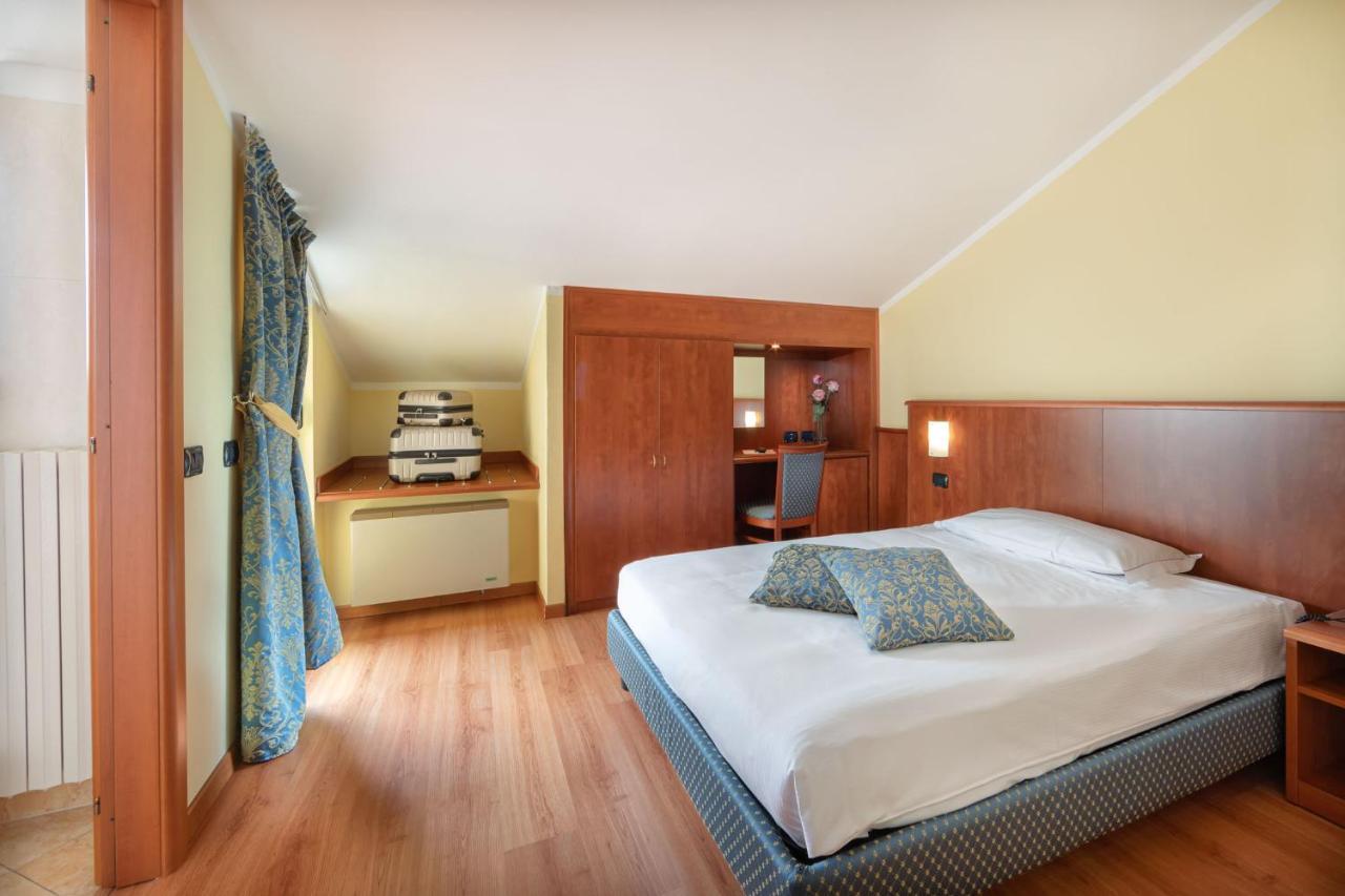 Hotel Postumia Dossobuono Exteriér fotografie